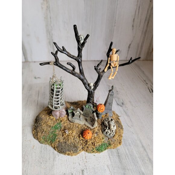 Lemax AS IS spooky town caged monster Halloween accessory decor - Picture 4 of 8